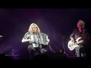 Weird Al Yankovic “Squeeze Box”(The Who cover) live at Balboa Theater in San Diego, CA Sept 26, 2022