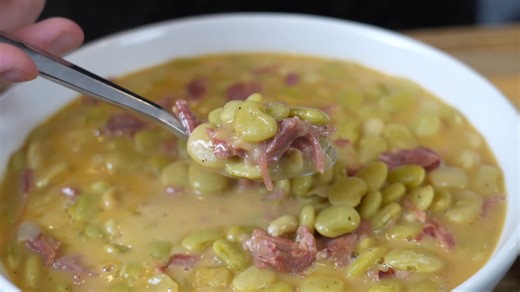 Creamy southern butter beans that taste like home