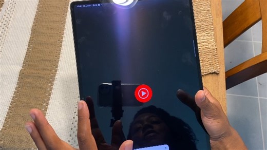 Watch Features to love about The Samsung Galaxy Tab S8 Ultra! on Amazon Live