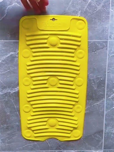 How to Use a Multifunctional Folding Washboard