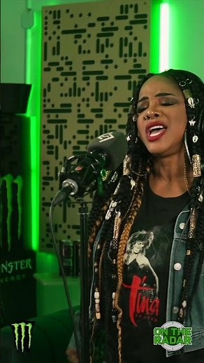 Leela James "Fall For You" Classic Performance
