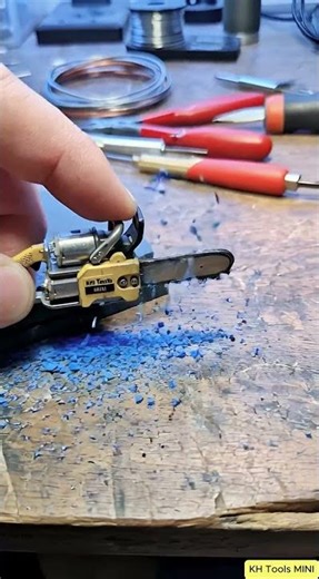 Mini Dual Motor Chainsaw vs Mini Gaming Console#tools #shortvideos #viral