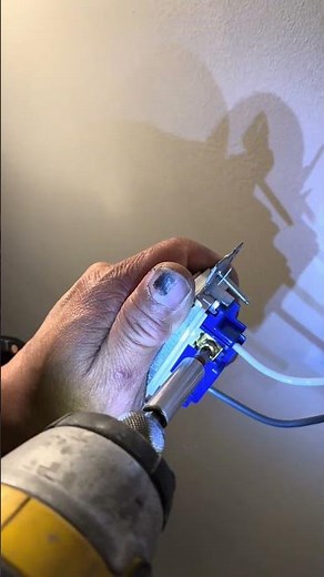 Changing old light switch guide and tips #diyprojects #diy #electricalwork
