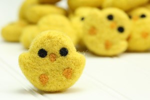 Felted Chick // Felt Chicks // Easter Chicks // Needle Felted Chicks || Felt Shapes | Easter Chicks | Easter Basket - Etsy