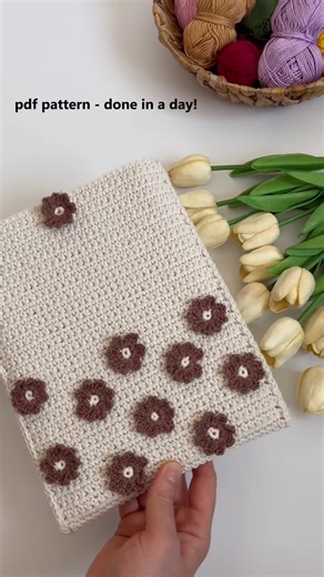 DIY Floral iPad Pouch: Easy Crochet Pattern