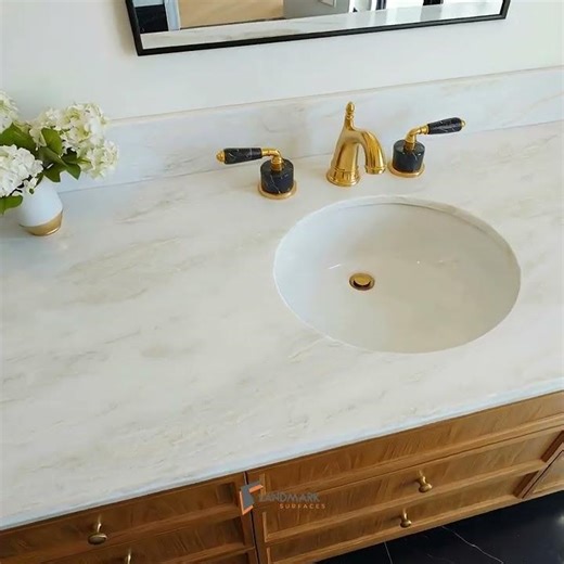 White Swan Marble | Landmark Surfaces - Exotic Natural Stones