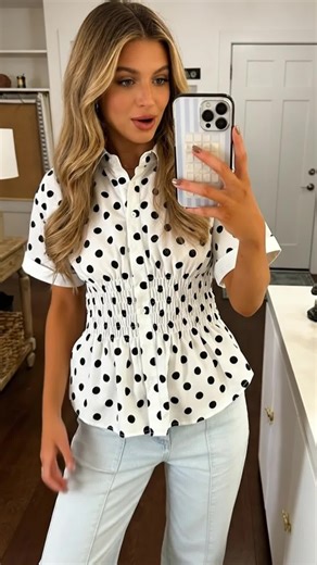 Women Y2k Elegant Smocked Ruched Waist Shirts Short Cuffed Sleeves Button-down Lapel V-Neck Collared Ruffled Blouses #TikTokshopBlackFriday#TikTokshopcybermonday#spotlightfinds