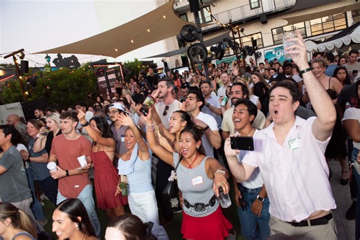 Biggest singles party in Texas brings community back to dating