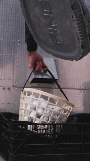 Compare Everything in Full Color, See The Difference, Make the Change. With our new customizable color club feature in the Full Swing app, compare clubs, shafts, shot types, swing speeds, pre/post lesson fixes and more with your color of choice for each option to see clear differences on the dispersion chart. Want to try the Full Swing KIT's 30-day money-back guarantee? Click the link in bio to learn more. | Full Swing