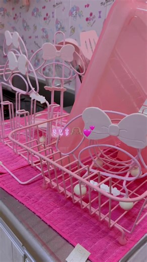 今日も満足🤌🏽🤍#ルーティン #ルーティン動画 #日常 #日常生活 #おすすめ #掃除 #PINK #サンリオ #調味料#キッチン掃除