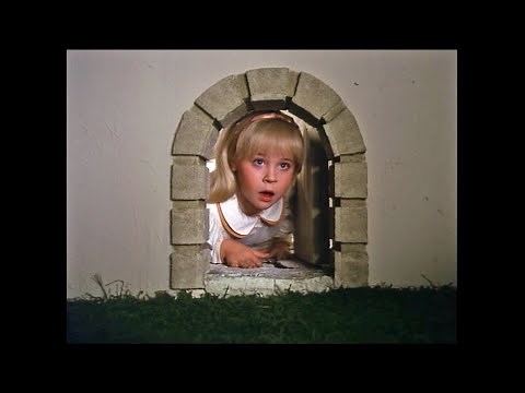 02 "Meeting Alice & Following The White Rabbit" (from 'Alice In Wonderland' Television Special) 1985