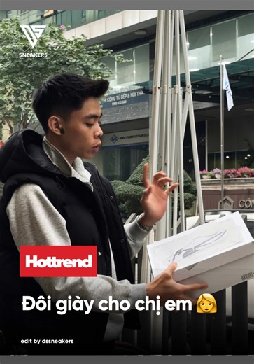 Review Giày Sneaker Màu Trắng Xinh Xắn Cho Nữ