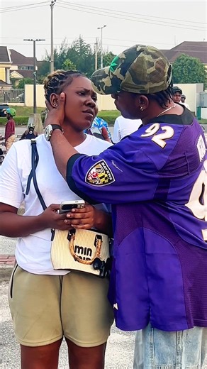 Hilarious Voice Prank on the Street