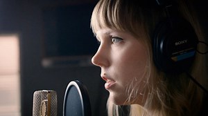 45K views · 1.6K reactions | Billie Eilish | bury a friend played on...