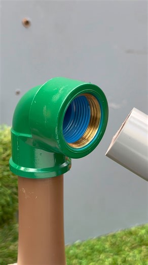 Improviso digno de mestre #Brasil #TruqueDeObra #MestreDolmproviso | Dicas Criativas de PVC