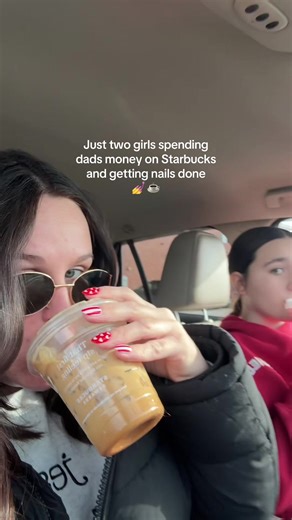 Thanks for your hard work babe @whit.lanee #momsoftiktok #fyp | girl nails