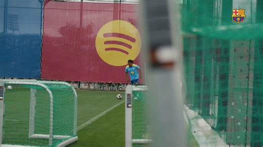 Kounde’s pinball moment 😅