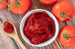 How to Make Homemade Tomato Paste