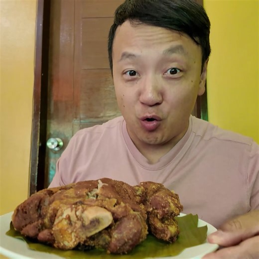 132K views · 2.6K reactions | You already know I’m all about street food — and this time, I found the most insane Crispy Pata in Cebu, Philippines. #CrispyPata #FilipinoStreetFood #CebuFood | Strictly Dumpling | Facebook