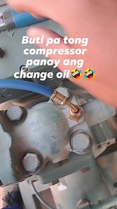 Change oil muna ng Bitzer Compressor #everyoneシ゚ #millionviewsreels #changeoil #bitzercompressor #refrigerationtech #hvactech #BuhayTechnician | Alfe Logente
