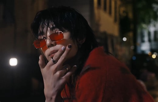 Straykids最新回归曲Chk Chk Boom MV公开