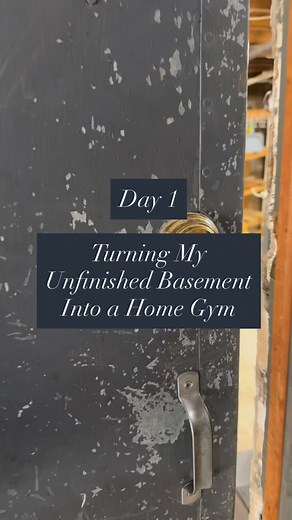 BASEMENT MAKEOVER HAS OFFICIALLY BEGUN! Today was Day 1 of turning my unfinished basement into a home workout area! The paint crew spent most of the day prepping and taping, but we still got to see some primer before they wrapped up. Tomorrow they’re back for a full day of priming and (hopefully) some painting will start too! More to come tomorrow! 🤗 #kheveryday #basementgym #basementmakeover #homegym #basementremodel #homegymlife | Kelsey Hargens