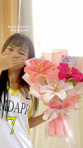 Pink Crochet Lilies Bouquet Tutorial