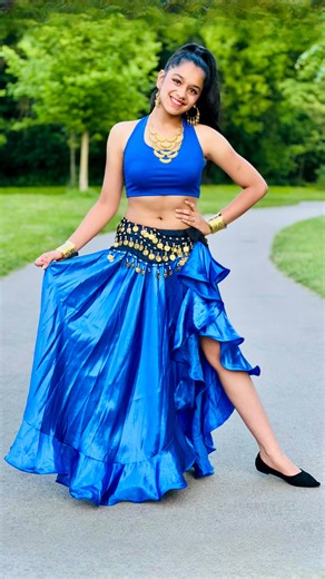 AahanaTheWonderGirl d/o Sonal Varshney | 𝐁𝐄𝐋𝐋𝐘 𝐌𝐎𝐕𝐄𝐒🔥🤩 • • #bellydancer #trendingreels #trendingviral #aahanathewondergirl #reeloninstagrm ❤️‍🔥🔥 | Instagram