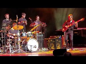 Alain Caron - D Code live au Palais Montcalm 05/05/23