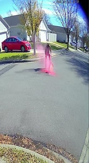 Thief Caught Red-Handed: Dye Pack Explosion Caught on Security Cam