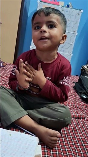 medhansh ki pdhai# dban dbao😄😅