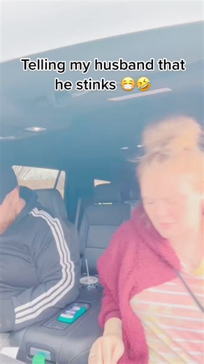 53K views · 954 reactions | The way he looked at me and then tried throwing me shade.  | Vanessa Brown | Facebook