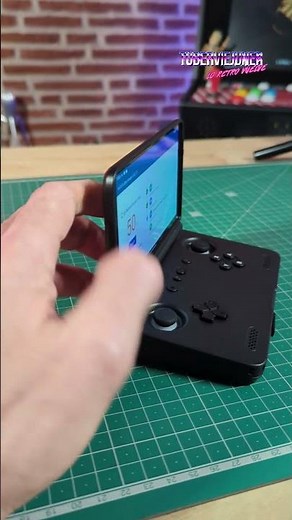 The new Retroid Pocket Flip 2 is a clamshell-shaped console that will relive your childhood in 2025.