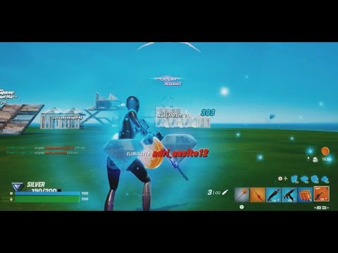 I tried the new 1v1v1 realistics map and its insane…