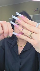 Aprende a hacer uñas con polygel y formas duales