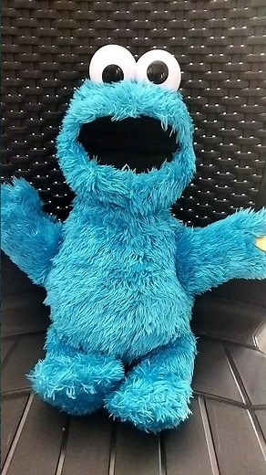 Talking and singing Cookie Monster | Sesame street #cookiemonster #sesamestreet #toys #kidstoys