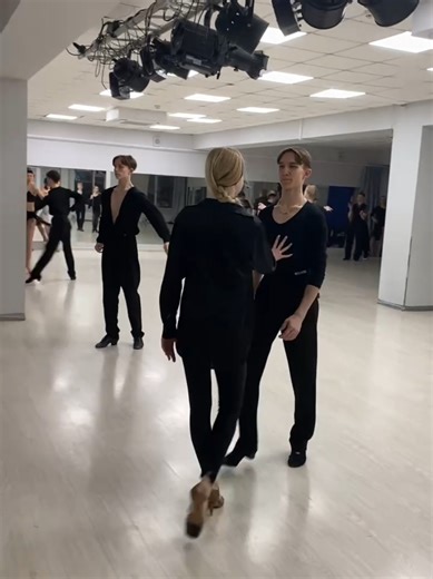 Mastering Ballroom Dancing Techniques for All Levels