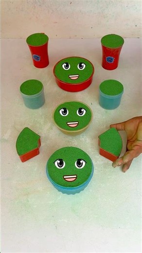 Kinetic Sand Face Shapes Cutting & Unmolding | Satisfying ASMR