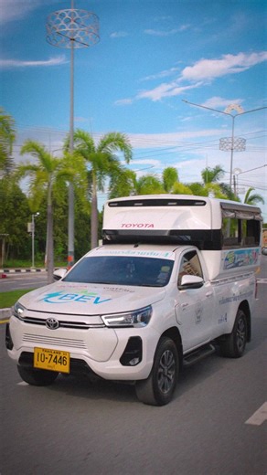 The Electric Songthaew, A Local Icon in Pattaya, Thailand. By electrifying the powertrain of this staple of both transportation and culture in Thailand, we promote sustainability in a way that’s compatible with local ways of life. Warner Brothers Discovery presents, Episode1 - A New Rhythm See the full story https://sponsorcontent.wbd.com/beyond-zero/ #TOYOTA #BeyondZero #Discovery #BEV #EV #Hilux | TOYOTA