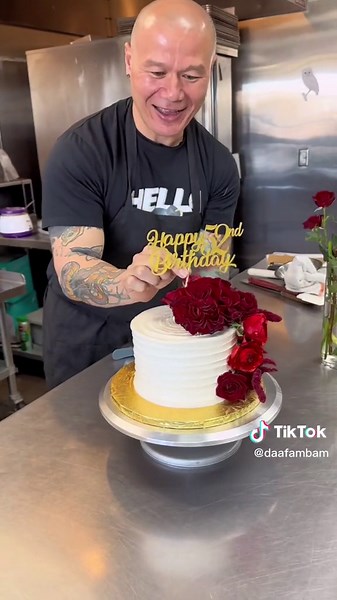 Whisk Cake Creations: Birthday Cake Baking Experience