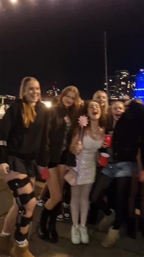 ¡Feliz cumpleaños 16, Issy! Celebración inolvidable