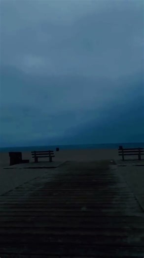 Calm waves of the ocean #cinematic #travel #relaxing #scenery #beach #viral #video