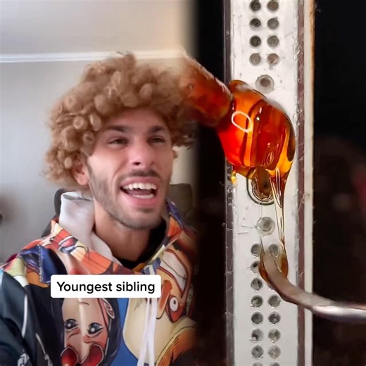 Never leave 🎁 around billy: video credit @novaxb3ast2 #parody #skit #siblings