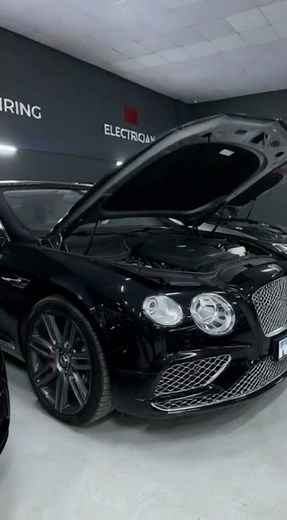 How to replace a headlight bulb without a car service