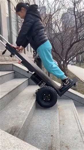 😱 This Machine Climbs Stairs Like It's Nothing