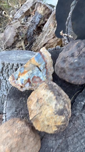 15K views · 344 reactions | Indiana geodes x4 #geodecracking #indianageodes | RockHunter Mark | Facebook