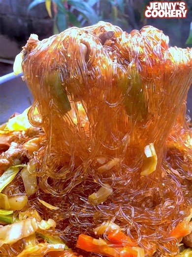 Special Pancit Sotanghon | Jenny's Cookery