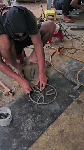 Foldable Wood-Burning Stove: Compact Portable DIY Design