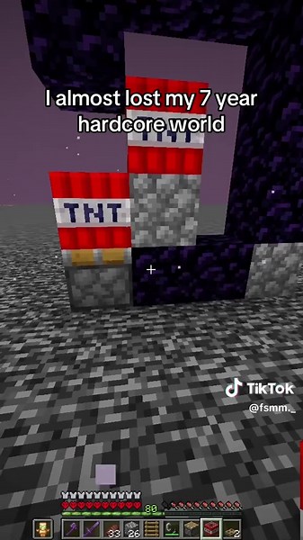 Minecraft Escape: Surviving a Hardcore World