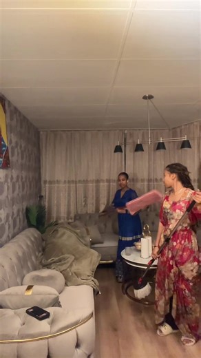 Homebody Fun with Tigers: A Hilarious Video